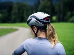 ABUS GameChanger Silver White Casque Aéro -Pas Cher Vtt Magasin abus gamechanger silver white casque aero 4