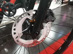 BMC Roadmachine Three Ultegra Di2 Disc 12v Vélo De Route 2022 19 BMC Roadmachine Three Ultegra Di2 Disc 12v Vélo De Route 2022 -Pas Cher Vtt Magasin bmc roadmachine three ultegra di2 disc 12v velo de route 2022 6