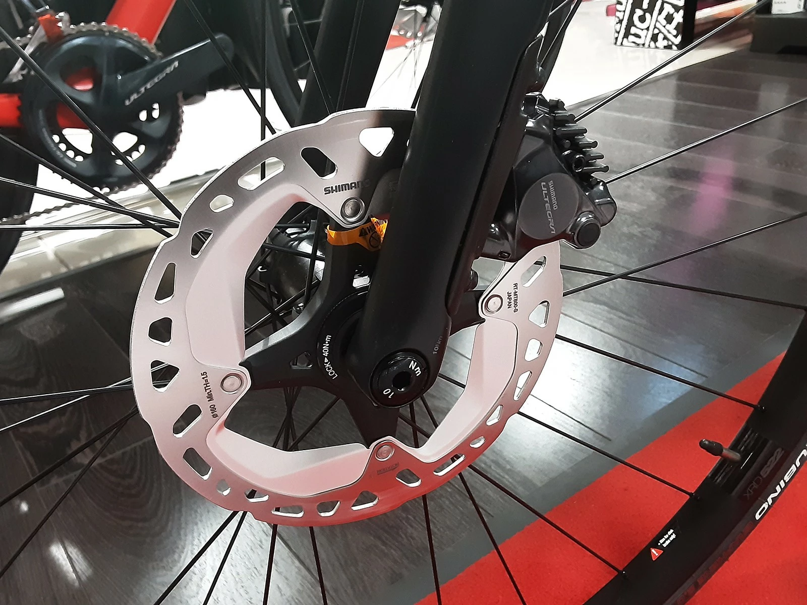 BMC Roadmachine Three Ultegra Di2 Disc 12v Vélo De Route 2022 7 BMC Roadmachine Three Ultegra Di2 Disc 12v Vélo De Route 2022 – Image 7