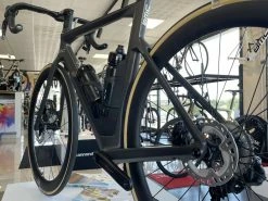 BMC Timemachine Road 01 Two Ultegra Di2 Disc 12v Vélo De Route Aéro 2022 -Pas Cher Vtt Magasin bmc timemachine road 01 two ultegra di2 disc 12v velo de route aero 2022 7