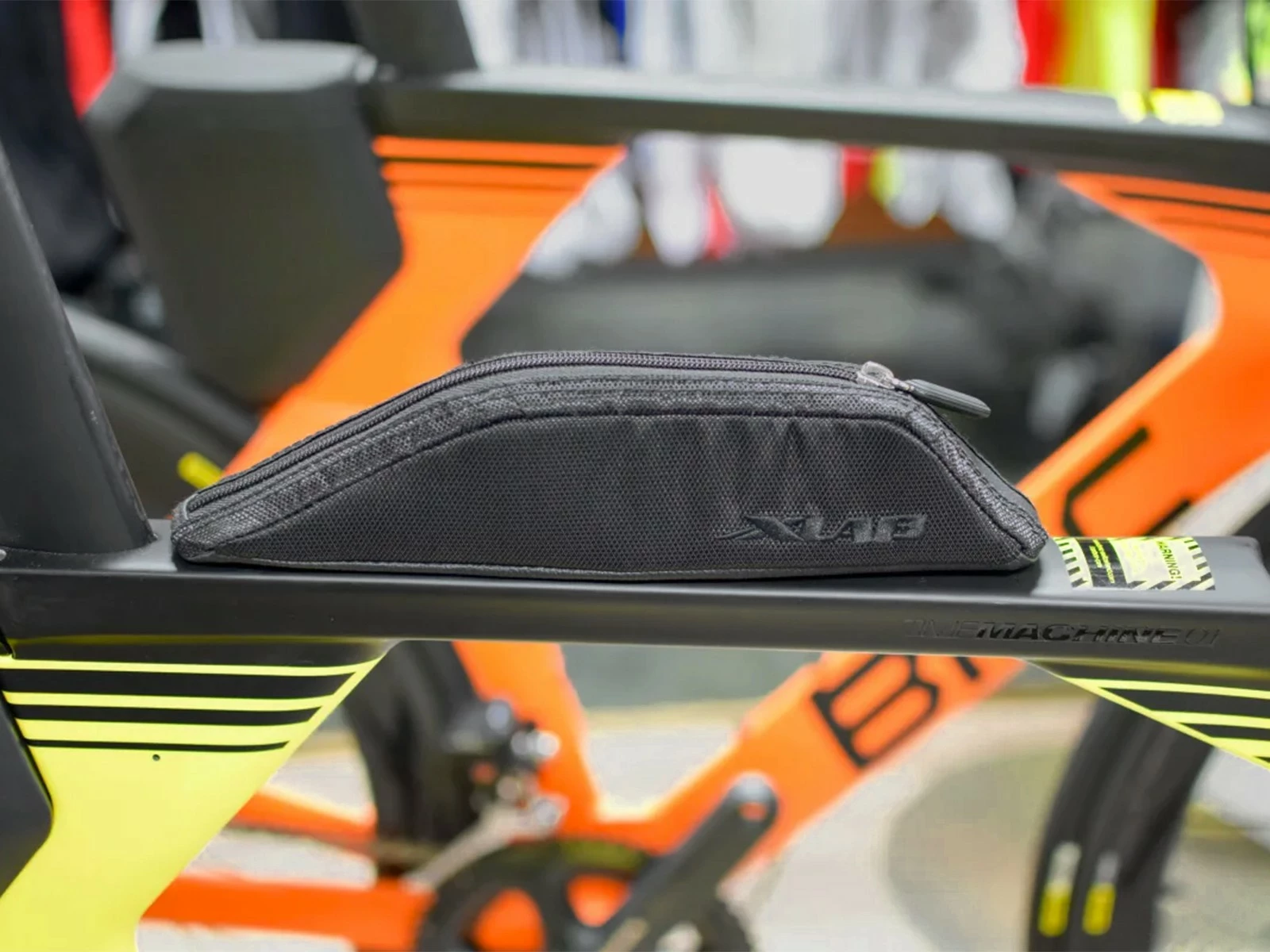 BMC XLab Sacoche Timemachine Top Tube Fuel Box 301033 2 BMC XLab Sacoche Timemachine Top Tube Fuel Box 301033 – Image 2