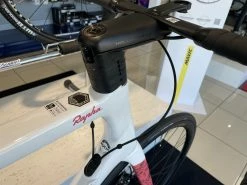 CANNONDALE SuperSix Evo Hi-Mod Ultegra Team Replica Education First 2023 -Pas Cher Vtt Magasin cannondale supersix evo hi mod ultegra team replica education first 2023 3