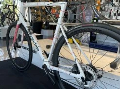 CANNONDALE SuperSix Evo Hi-Mod Ultegra Team Replica Education First 2023 -Pas Cher Vtt Magasin cannondale supersix evo hi mod ultegra team replica education first 2023 5