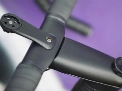 CANNONDALE Support Compteur Et Lampe SystemBar K12018 -Pas Cher Vtt Magasin cannondale support compteur et lampe systembar k12018 3