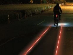 LEZYNE Laser Drive éclairage Arrière Avec Projecteur Sol 10 LEZYNE Laser Drive éclairage Arrière Avec Projecteur Sol -Pas Cher Vtt Magasin lezyne laser drive eclairage arriere avec projecteur sol 4