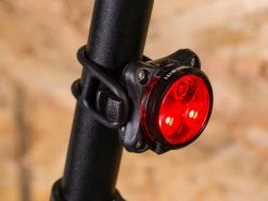 LEZYNE Zecto Drive Alert éclairage Arrière à Signalisation Automatique -Pas Cher Vtt Magasin lezyne zecto drive alert eclairage arriere a signalisation automatique 2