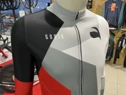 LVR CYCLES X GOBIK Maillot Manche Longues Atomic Pro 2022 -Pas Cher Vtt Magasin lvr cycles x gobik maillot manche longues atomic pro 2022 8