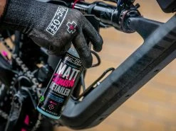 MUC-OFF Matt Finish Detailer Lustrant Peinture Mat - Spray 450ml -Pas Cher Vtt Magasin muc off matt finish detailer lustrant peinture mat spray 450ml 4