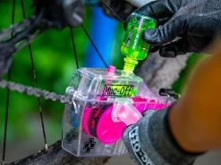 MUC-OFF X3 Nettoyeur De Chaîne Vélo + Dégraissant -Pas Cher Vtt Magasin muc off x3 nettoyeur de chaine velo degraissant 3