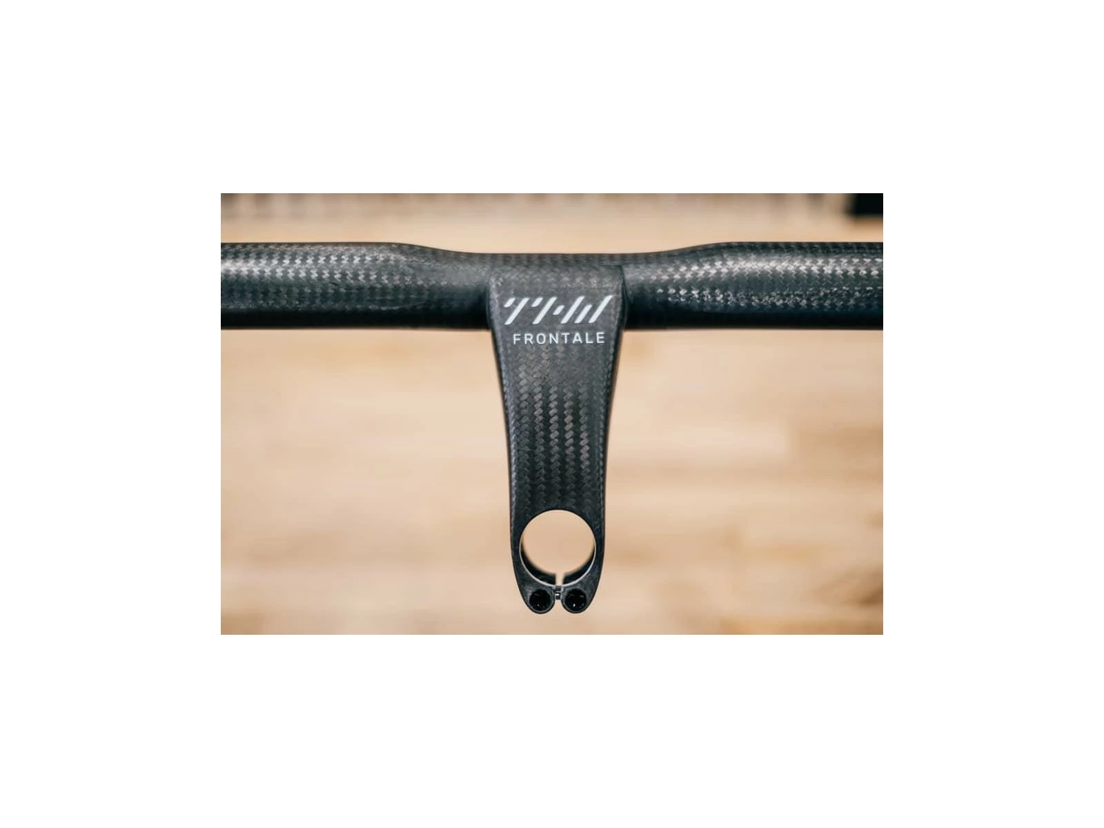 THM Carbones Cockpit Frontale En Carbone Ultralight 10 THM Carbones Cockpit Frontale En Carbone Ultralight – Image 10