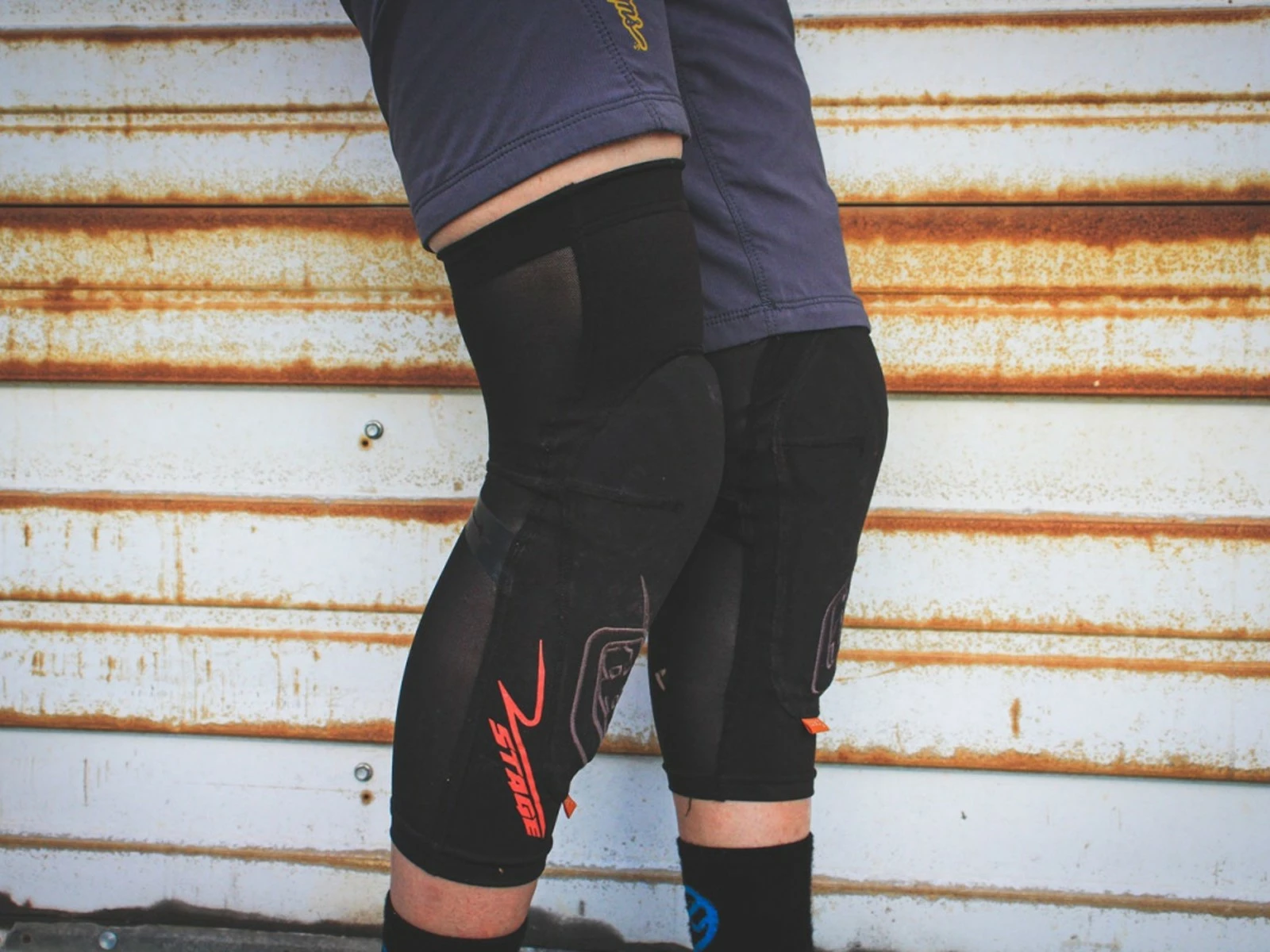 TROY LEE DESIGNS Stage Protection Genouillère VTT 4 TROY LEE DESIGNS Stage Protection Genouillère VTT – Image 4