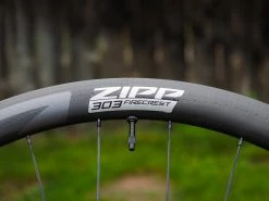 ZIPP 303 Firecrest Disc Roues Carbone 40mm Disque Pneu Tubeless 2023 19 ZIPP 303 Firecrest Disc Roues Carbone 40mm Disque Pneu Tubeless 2023 -Pas Cher Vtt Magasin zipp 303 firecrest roues carbone 40mm disques tubeless 2022 7
